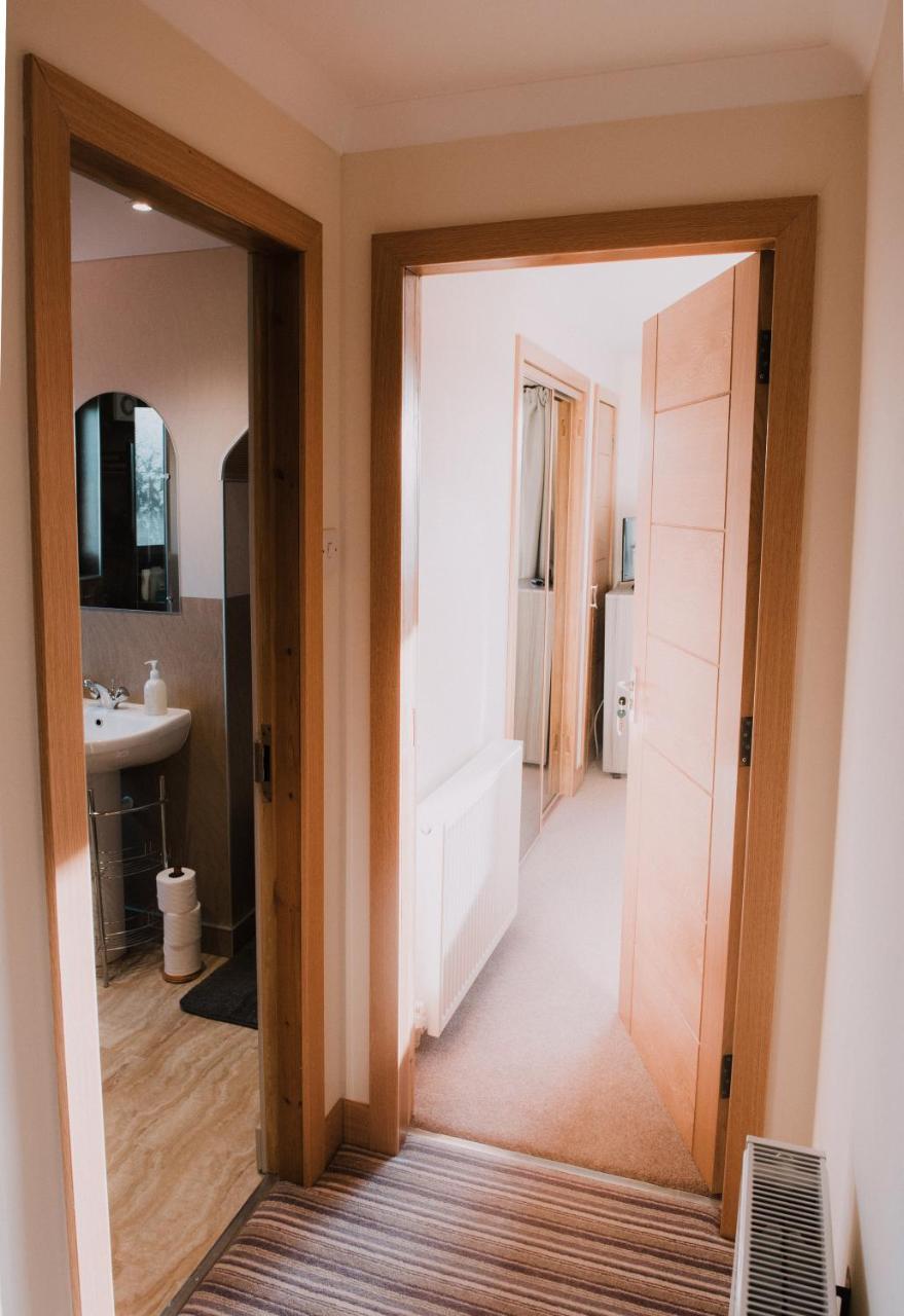 Greenbank Bed & Breakfast Монтроуз Екстериор снимка