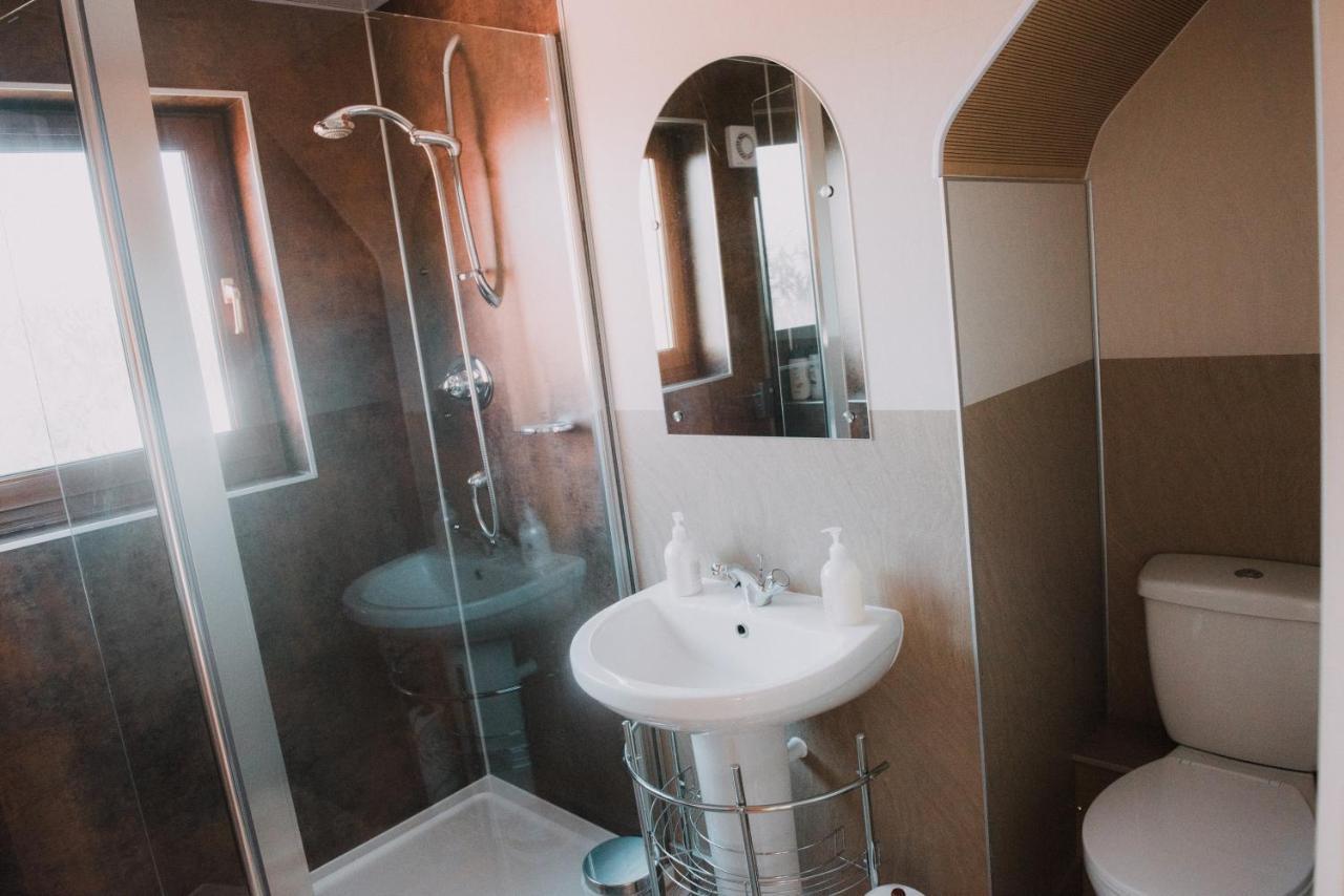Greenbank Bed & Breakfast Монтроуз Екстериор снимка
